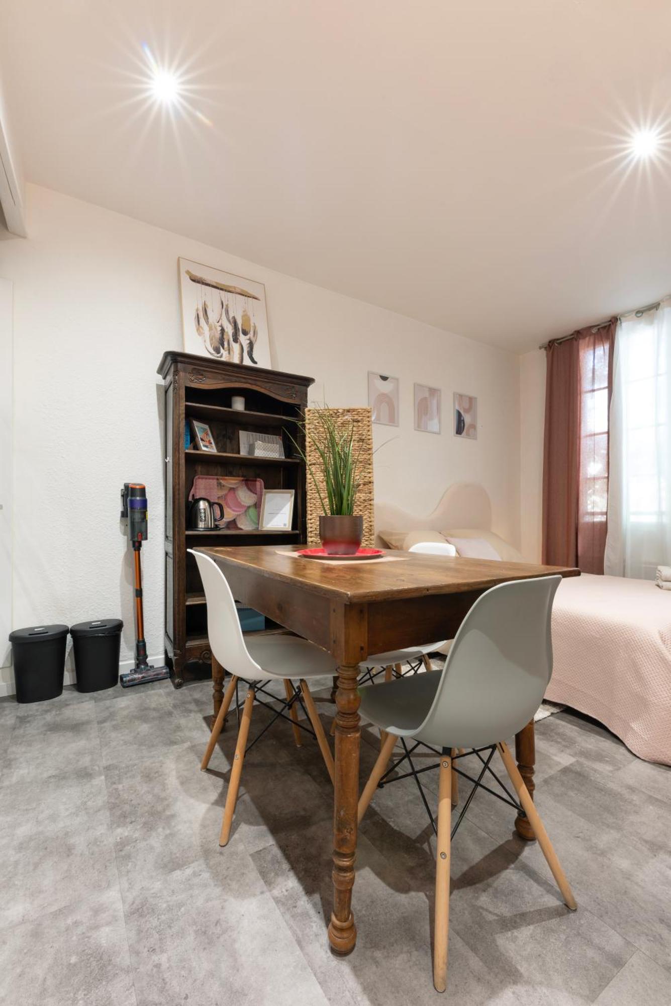 La Casita - Studio Confort Avec Parking Prive - Lit Douillet - Centre Uzes, Pont Du Gard Exteriér fotografie